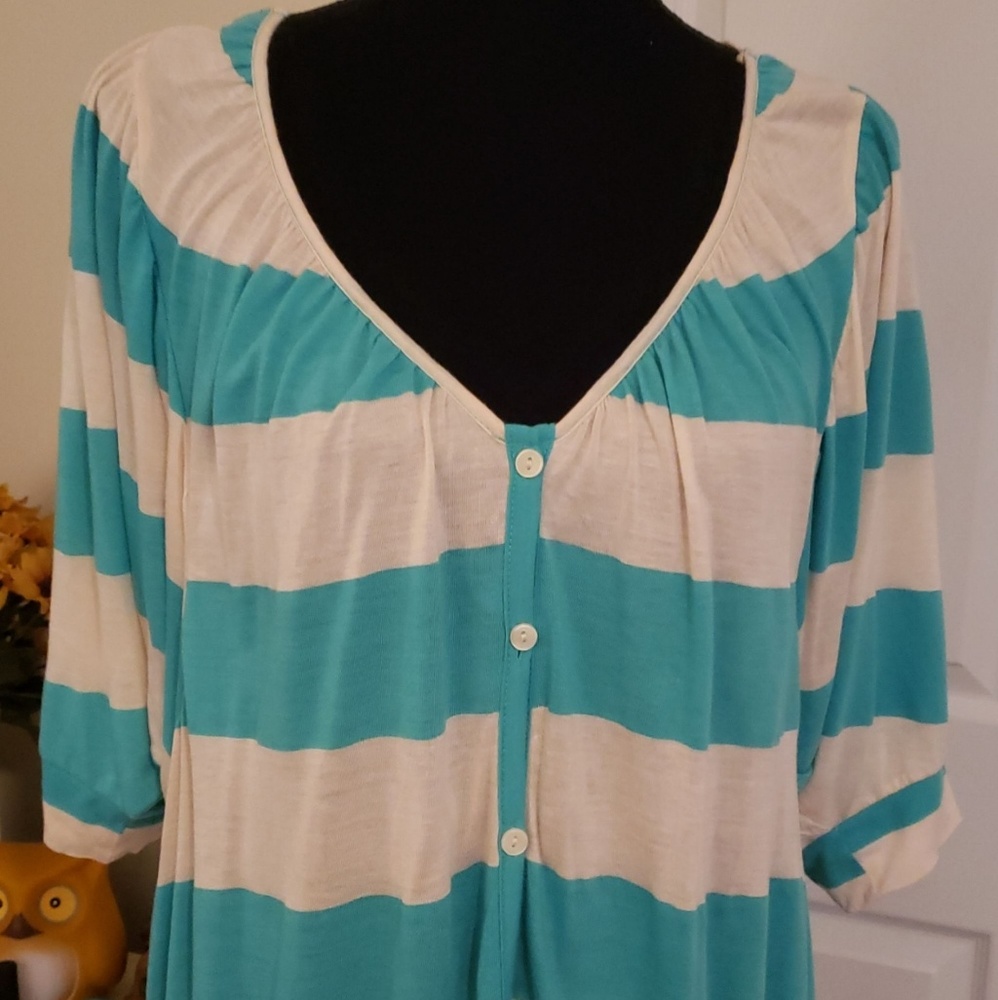 Junior's Top